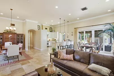  232 Calle Florecita, Escondido, CA 92029 - Photo 6