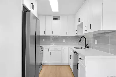  1030 Robinson Ave #205, San Diego, CA 92103 - Photo 8