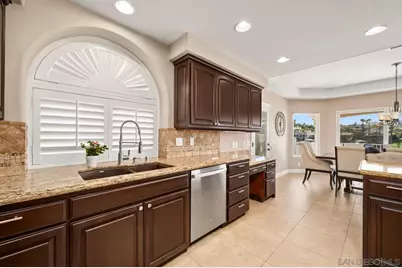  30325 Cove View St, Canyon Lake, CA 92587 - Photo 18