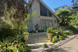 5628 Desert View Dr, La Jolla, CA 92037 - Photo 1