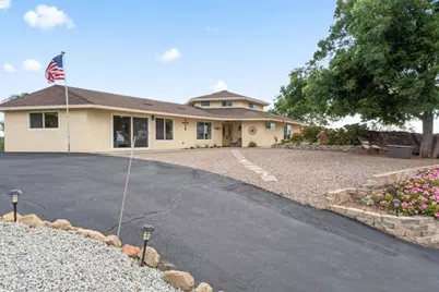  28149 Orange Terrace, Valley Center, CA 92082 - Photo 4