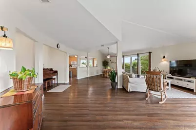  28149 Orange Terrace, Valley Center, CA 92082 - Photo 8