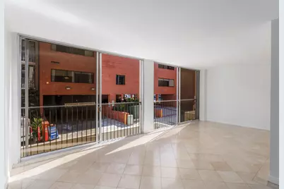  7811 Eads Avenue #206, La Jolla, CA 92037 - Photo 8