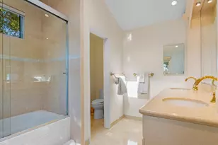 7337 Draper Ave, La Jolla, CA 92037 - Photo 44