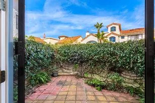 7337 Draper Ave, La Jolla, CA 92037 - Photo 12