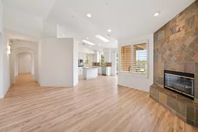  1580 Alta Vista Dr, Vista, CA 92084 - Photo 4