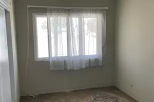 2700 W 85th St, Inglewood, CA 90305 - Photo 10