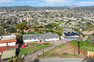 1192 Merritt Dr, El Cajon, CA 92020 - Photo 4