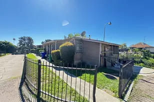 5402-8 Churchward St, San Diego, CA 92114 - Photo 4