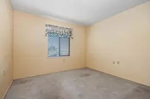 12127 Santiago Rd W, San Diego, CA 92128 - Photo 16