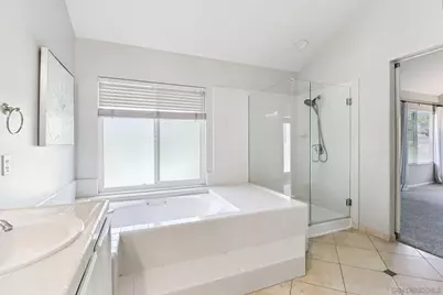  2904 Avenida Valera, Carlsbad, CA 92009 - Photo 32