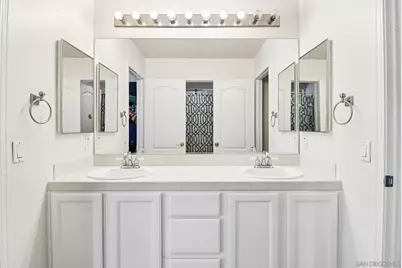  2904 Avenida Valera, Carlsbad, CA 92009 - Photo 38