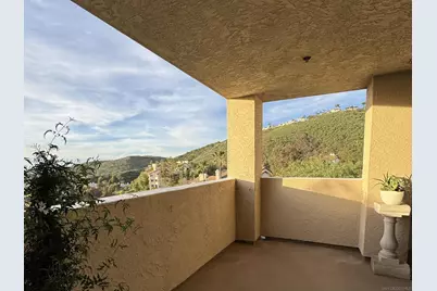  11285 Affinity Ct #124, San Diego, CA 92131 - Photo 2