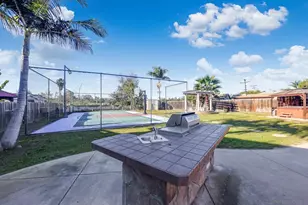 810 Crosspoint Ct, San Diego, CA 92114 - Photo 28