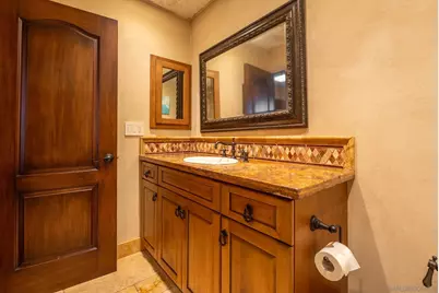  175 Maple Ave #4, Carlsbad, CA 92008 - Photo 14