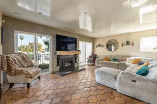 175 Maple Ave, Carlsbad, CA 92008 - Photo 4