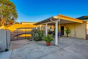 11038 Larkridge St, Santee, CA 92071 - Photo 36