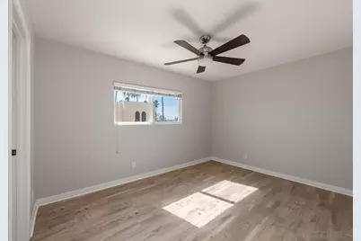  1915 Emerald St #F, San Diego, CA 92109 - Photo 16