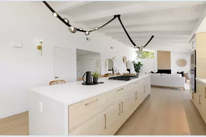  6852 Jackson Dr, San Diego, CA 92119 - Photo 8