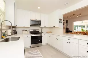 951-55 B, Coronado, CA 92118 - Photo 8