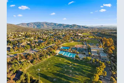  732 N Fox Run Pl, Chula Vista, CA 91914 - Photo 30