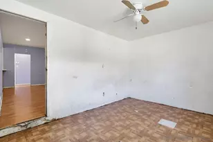 10036 Arleta Ave, Los Angeles, CA 91331 - Photo 12