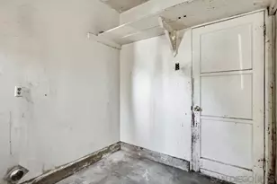 10036 Arleta Ave, Los Angeles, CA 91331 - Photo 14