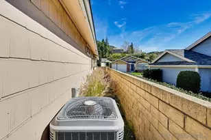 13691 Gavina, Sylmar, CA 91342 - Photo 40