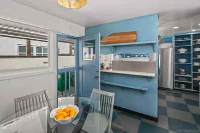  7227 Olivetas Ave, La Jolla, CA 92037 - Photo 20