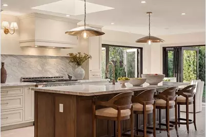  8390 Cliffridge Ln, La Jolla, CA 92037 - Photo 24