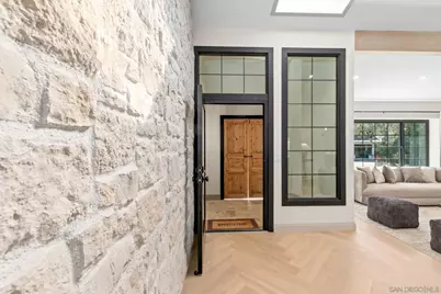  8390 Cliffridge Ln, La Jolla, CA 92037 - Photo 8