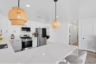  7742 Shorewood Dr, San Diego, CA 92114 - Photo 22