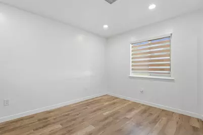  7742 Shorewood Dr, San Diego, CA 92114 - Photo 32