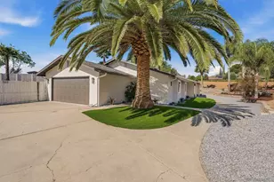 24763 Leada Way, Ramona, CA 92065 - Photo 2