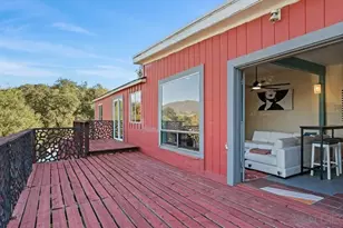 1819 Lilac Ln, Alpine, CA 91901 - Photo 2