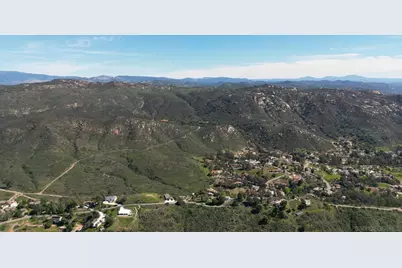  26327 N Broadway, Escondido, CA 92026 - Photo 40