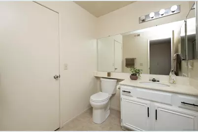  1050 La Tortuga Dr #15, Vista, CA 92081 - Photo 8