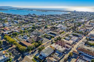 1568 Thomas Ave, San Diego, CA 92109 - Photo 22