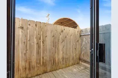  1568 Thomas Ave, San Diego, CA 92109 - Photo 8