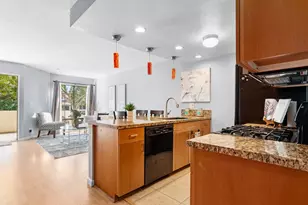 1568 Thomas Ave, San Diego, CA 92109 - Photo 4