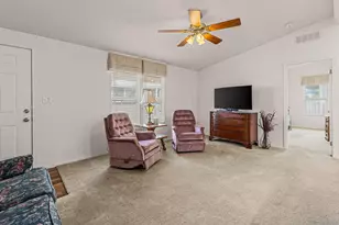 14089 Pomegranate Ave, Poway, CA 92064 - Photo 6