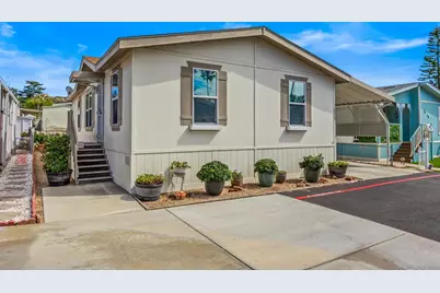  14089 Pomegranate Ave #214, Poway, CA 92064 - Photo 2