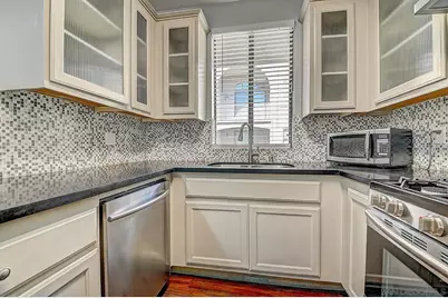  555 Maine Ave #330, Long Beach, CA 90802 - Photo 8