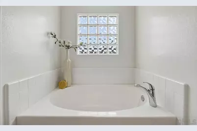  12701 Oak Knoll Rd, Poway, CA 92064 - Photo 28