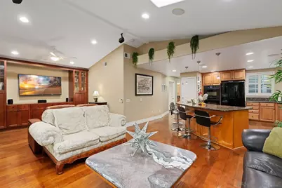  10421 Les Arbres Pl, San Diego, CA 92131 - Photo 10