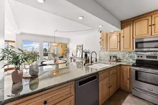 2568 Albatross St, San Diego, CA 92101 - Photo 8