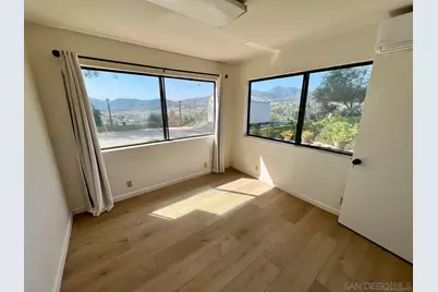  2665 Kauana Loa Dr, Escondido, CA 92029 - Photo 34