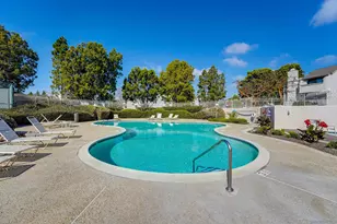 8490 Via Sonoma, La Jolla, CA 92037 - Photo 18