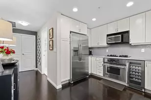 555 Front St, San Diego, CA 92101 - Photo 4