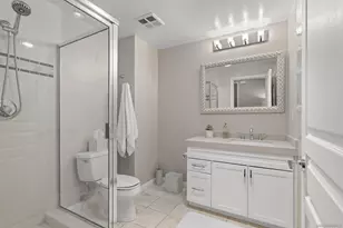 555 Front St, San Diego, CA 92101 - Photo 34